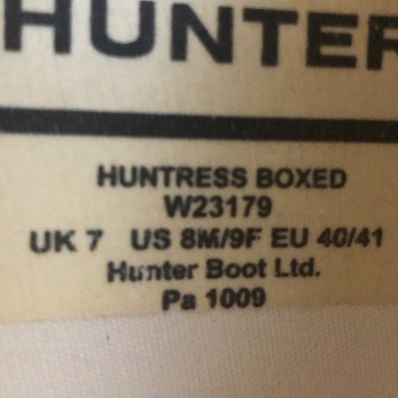 Huntress - Picture 7 of 7